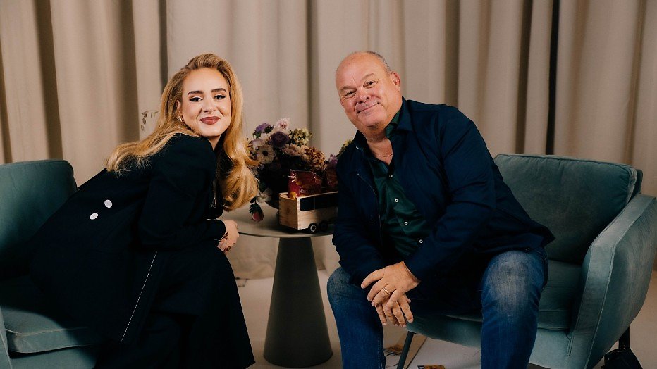 Paul de Leeuw en Adele Paul de Leeuw en Adele
