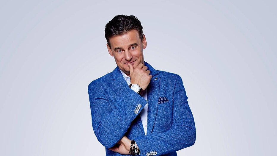 Persfoto van Wilfred Genee. 