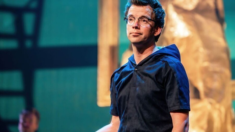 Pieter Derks in show Uit het Niets