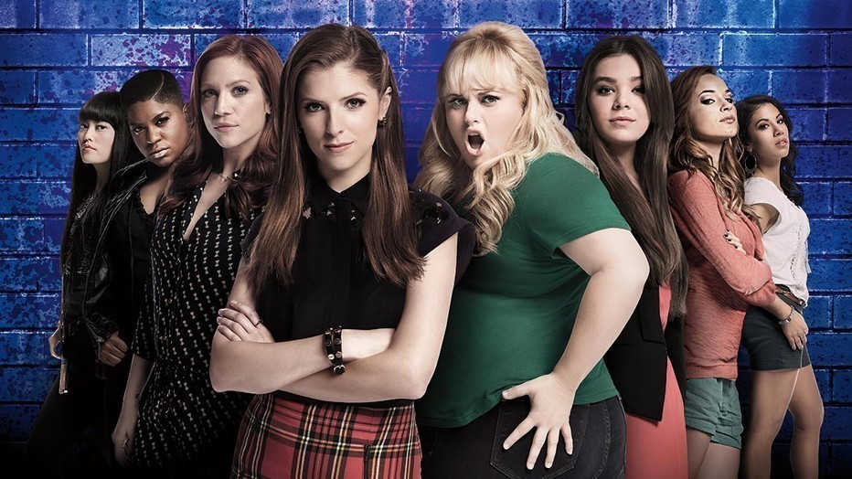 Anne Kendrick, Rebel Wilson en overige castleden Pitch Perfect 2