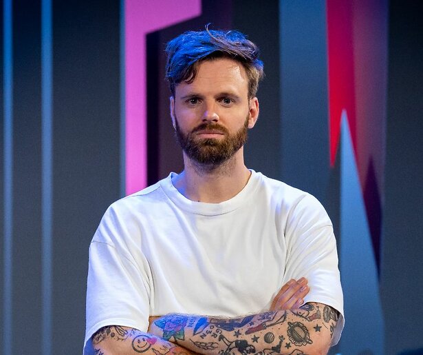 Tim Hofman komt met nieuw seizoen Pak de Macht