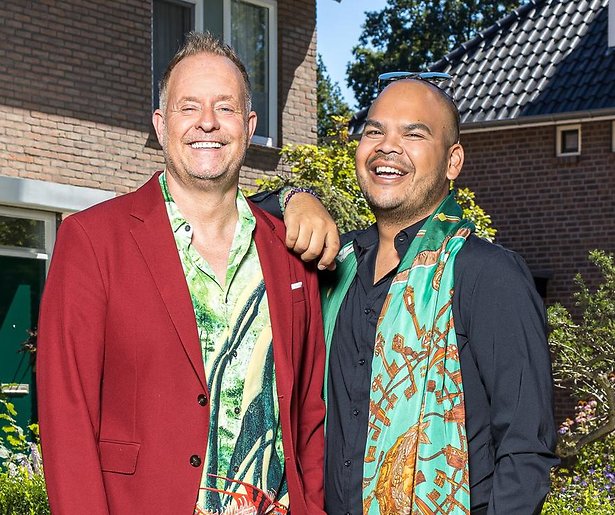 De TV van gisteren: Paleis voor een prikkie wint voorzichtig kijkers