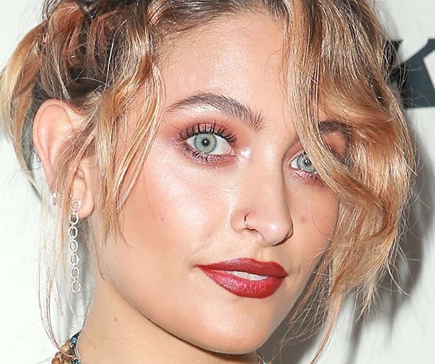 Paris Jackson waarschuwt voor 13 Reasons Why