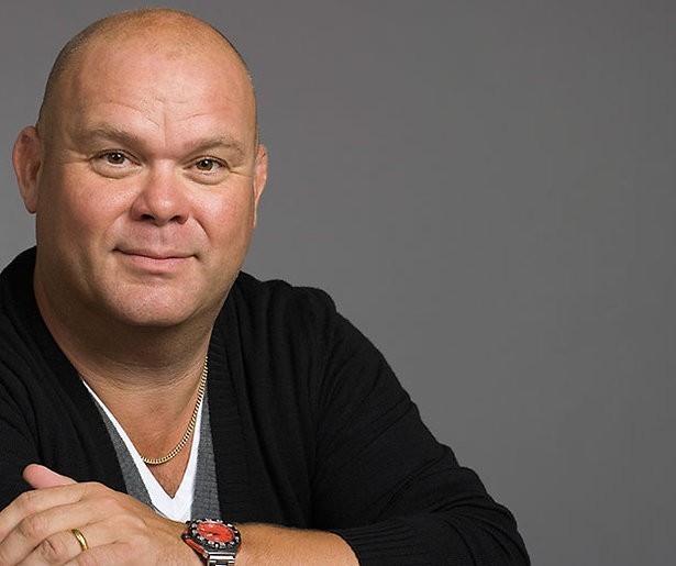 Paul de Leeuw maakt show over nummer 1