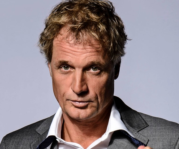 Jeroen Pauw wint Sonja Barend Award 2014