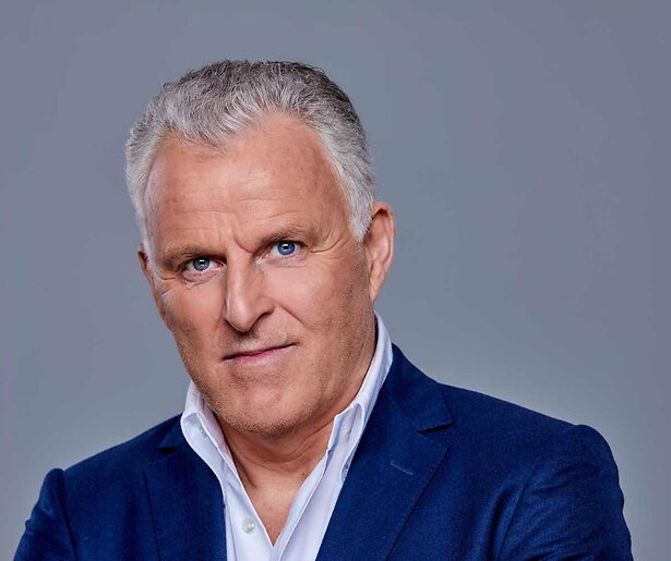 Precies 2 jaar geleden werd Peter R. de Vries vermoord
