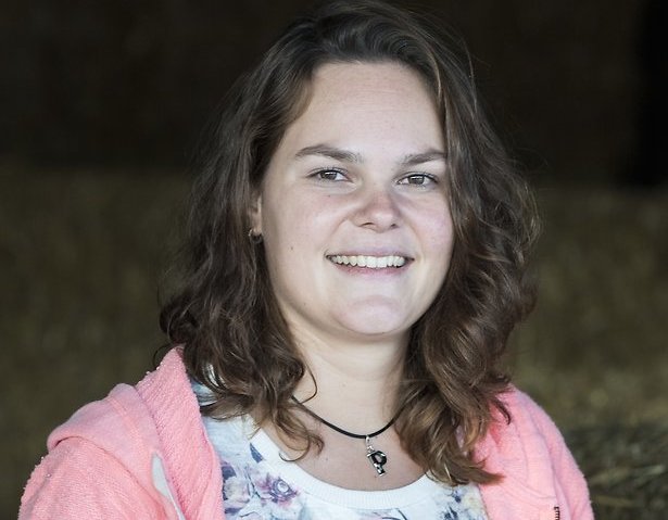 Boer Zoekt Vrouw-afvaller Pia dolgelukkig: Aanzoeken stromen binnen