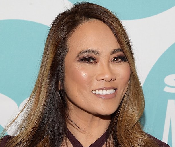 TLC zendt Dr. Pimple Popper uit