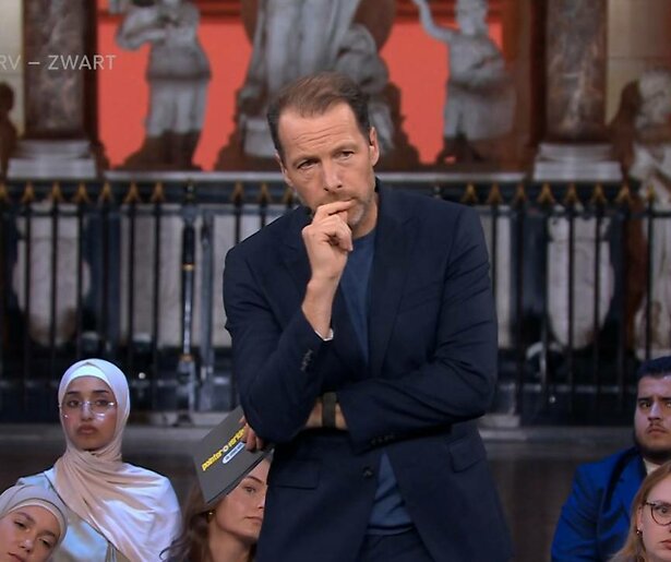 De TV van gisteren: Eerste verkiezingsdebat scoort dramatisch voor de NPO