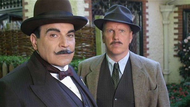 Poirot over moord in de woestijn
