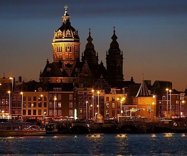 Paaswake vanuit Amsterdam