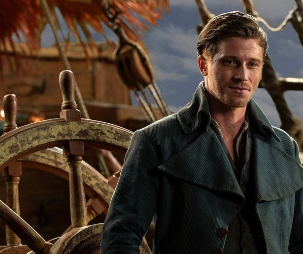 Hugh Jackman is een piraat in Pan