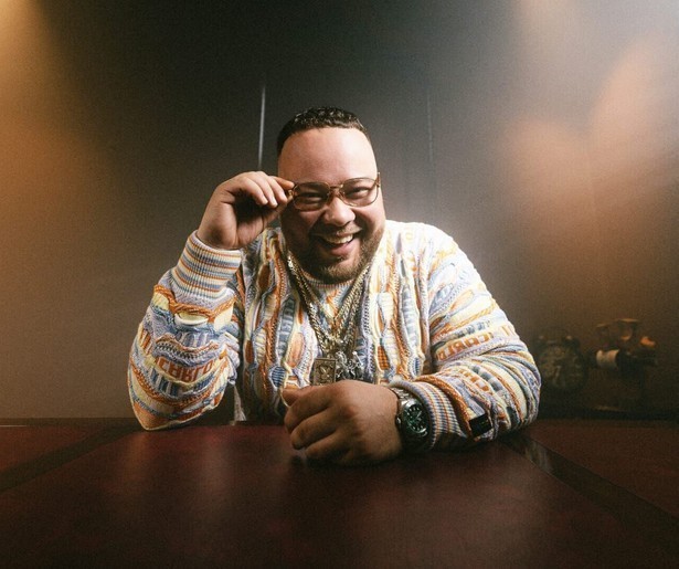 Papi Mikey Dinero doet onderzoek naar e-pimps in tweedelige serie Papi & Pimps