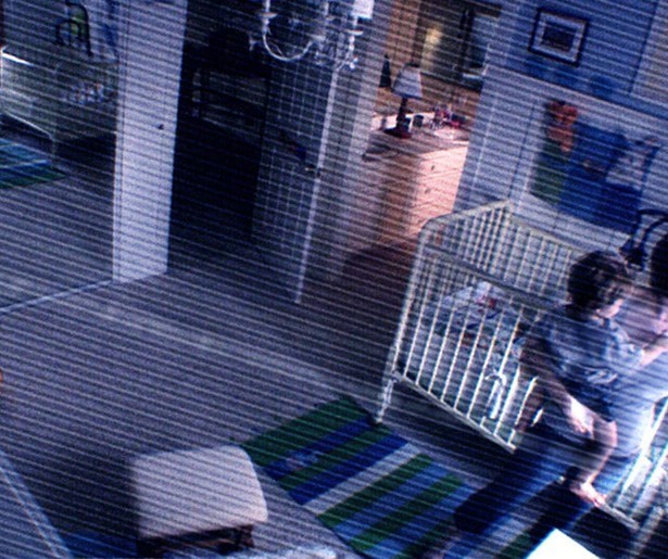 Er zijn weer onverklaarbare zaken in Paranormal Activity 2
