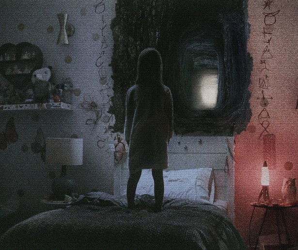 Het spookt bij Chris J. Murray in huis in Paranormal Activity: The Ghost Dimension