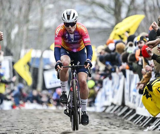 Live op NOS Sport: Parijs-Roubaix (V) en de Euro Hockey League 