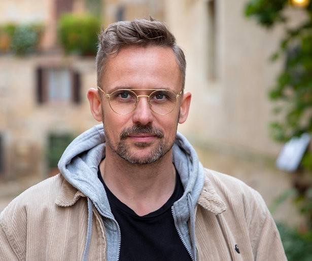 Patrick Martens zoekt voor ons naar de mol!