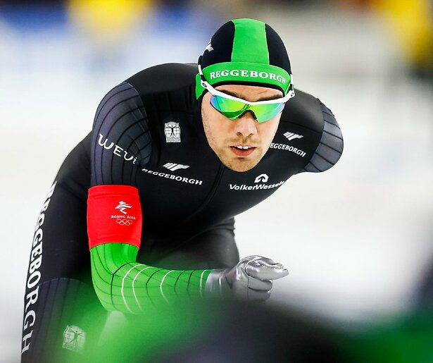 De schaatsers halen alles uit de kast tijdens het Olympisch Kwalificatietoernooi 2025