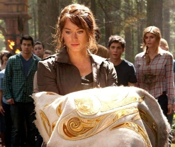 Logan Lerman op zoek naar het Gulden Vlies in Percy Jackson: Sea of Monsters