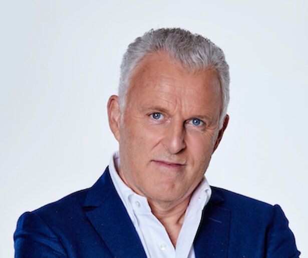 Nieuwsuur toont zondag delen van interview met Peter R. de Vries