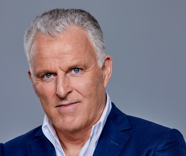 Tanja Groen en Peter R. de Vries in de spotlights