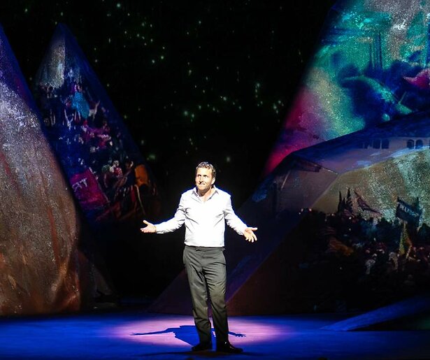 Peter Pannekoek neemt 2025 onder de loep in zijn Oudejaarsconference: 'Het was een intens, heftig jaar'