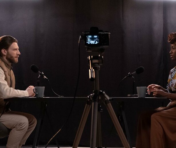 Omroep VPRO heeft plannen voor een nieuwe talkshow