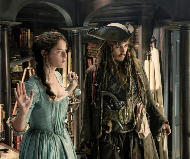 Geniet mogelijk voor de laatste keer van Johnny Depp als Jack Sparrow in Pirates of the Caribbean: Salazar's Revenge