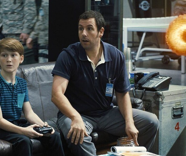 Adam Sandler redt in Pixels al gamend de wereld