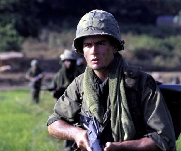 Charlie Sheen leert een aantal wijze lessen in oorlogsfilm Platoon