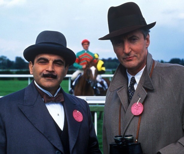 David Suchet gaat in Poirot achter een moordenaar met een fascinatie voor het alfabet aan