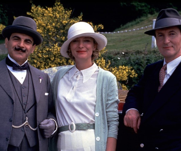 Een hond lijkt de enige getuige te zijn in Poirot