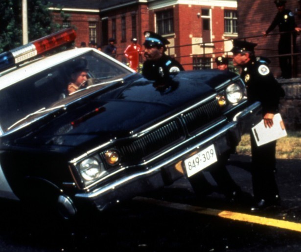 Klunzen bij de politie in eerste Police Academy-film