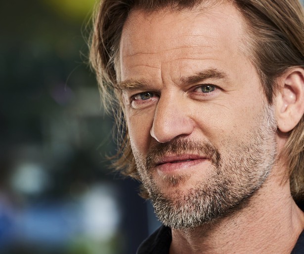 Kim van Kooten neemt Jasper Krabbé mee naar de snackbar