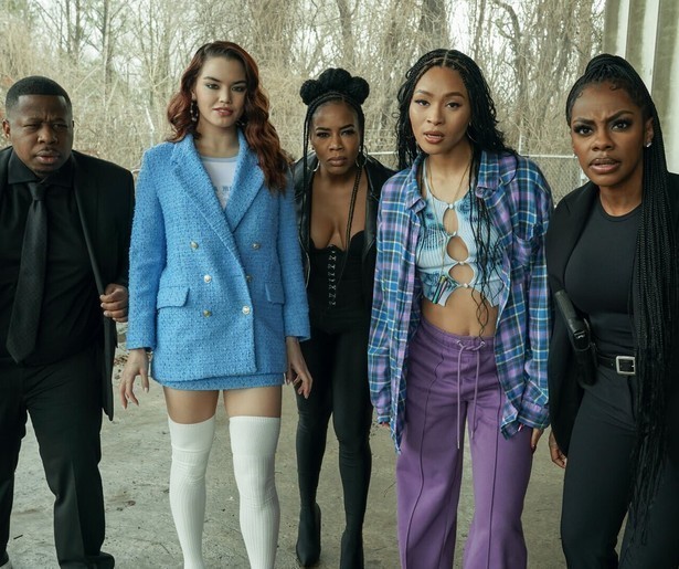 Pretty Vee en Paris Berelc moeten vrezen voor hun leven in Pretty Stoned