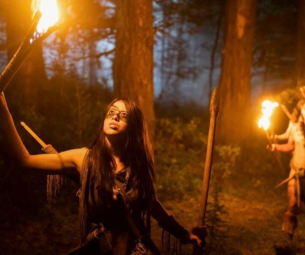 Een Comanche-krijger neemt het op tegen een dodelijke predator in Prey