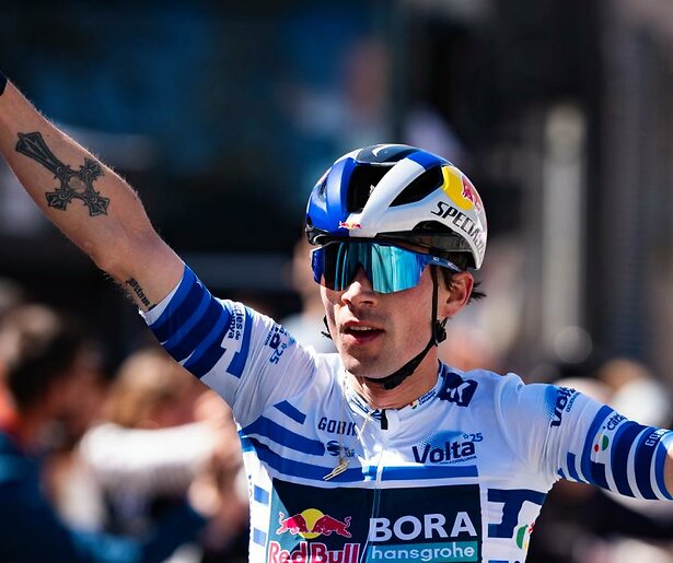 De renners strijden deze Giro d'Italia voor de laatste keer op Albanese bodem