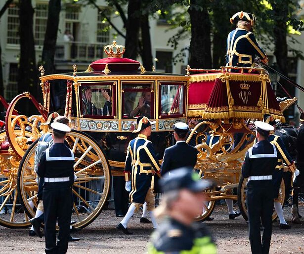 Koning Willem-Alexander presenteert de regeringsplannen tijdens Prinsjesdag