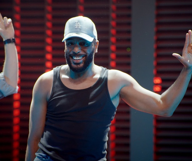 Virgil Moreno daagt vermoeide dansers uit met zware choreografie in Project Dans