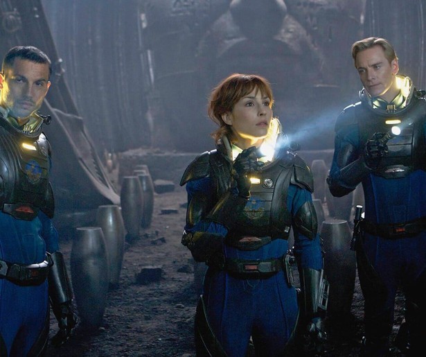 Noomi Rapace reist af naar planeet LV-223 in Prometheus