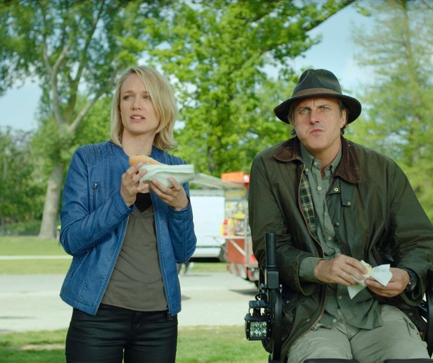 Een loslopende leeuw zet Amsterdam op stelten in Dick Maas' Prooi