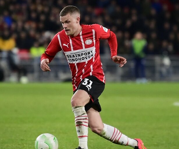 Halen PSV en Feyenoord de halve finale van de Conference League?