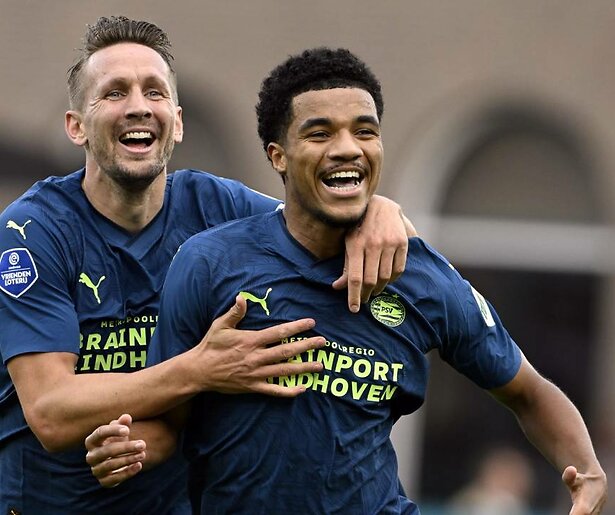 PSV moet stunten tegen RC Lens om aan te haken in de UEFA Champions League