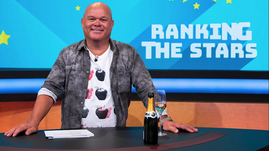 Ranking the stars Paul de Leeuw Ranking the stars Paul de Leeuw