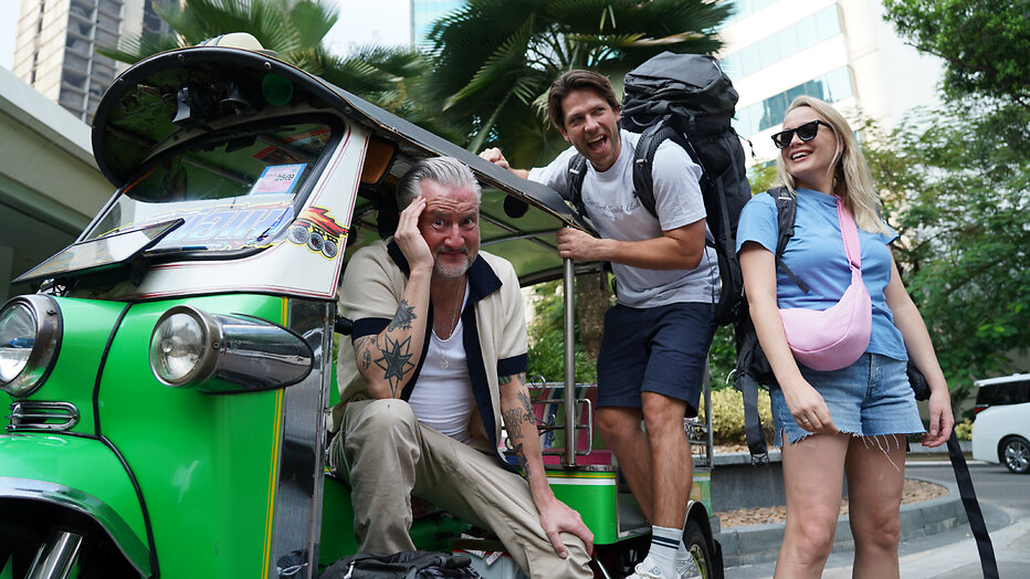 Dennis Weening, Thomas van der Vlugt en Tess Milne in Roadtripper VIPS