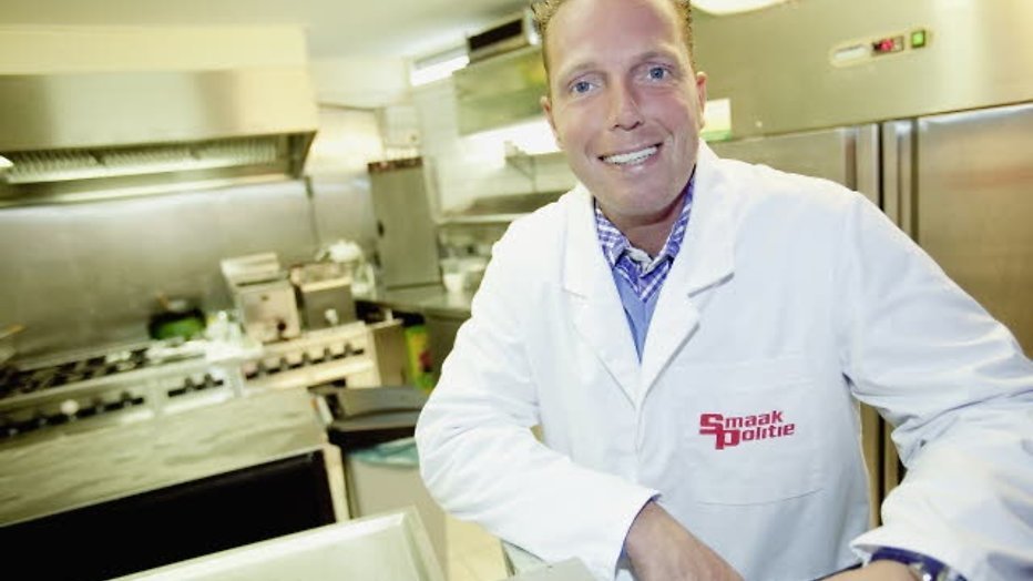 Rob Geus steekt zijn neus in Smerige Zaken