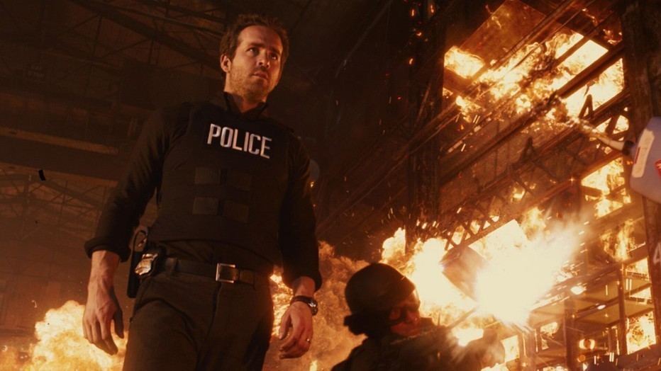 Ryan Reynolds in R.I.P.D.