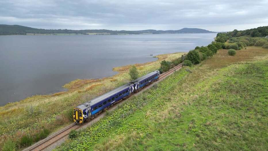 Rail Away in Iverness - Dunrobin Castle Rail Away in Iverness - Dunrobin Castle