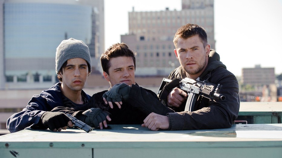 Josh Hutcherson, Josh Peck en Chris Hemsworth in Red Dawn