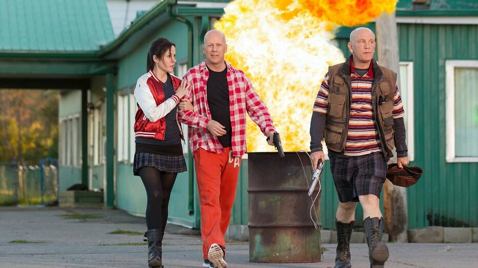 Mary-Louise Parker, Bruce Willis en John Malkovich in RED 2